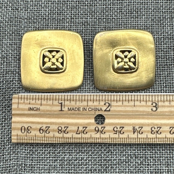 Vintage Givenchy Earrings Clip On 1980’s #370 - Picture 6 of 6